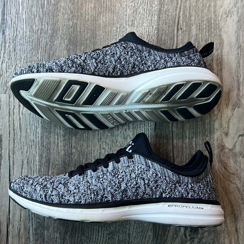 Apl Shoes Black TechLoom Phantom Running Shoes Sneakers Size 7.5 Lightweight - Picture 8 of 12